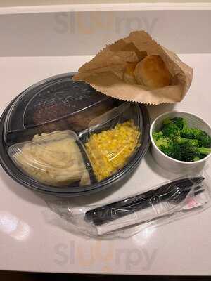 Cracker Barrel Old Country Restaurant