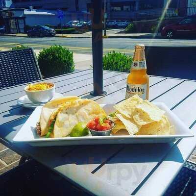 Harrigan's Cafe & Wine Deck