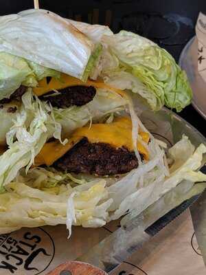 Stack 571 Burger And Whiskey Bar