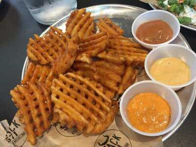 Stack 571 Burger And Whiskey Bar