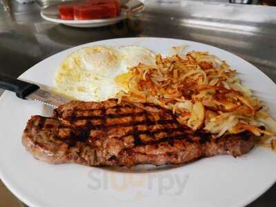 Diamond Family Restaurant