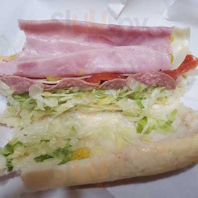 Em's Subs