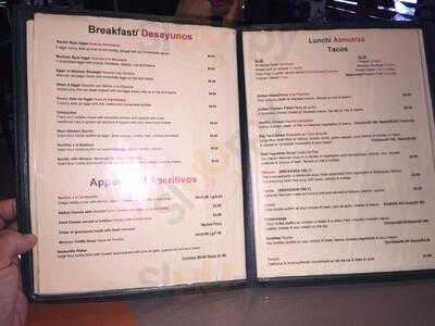 La Quebradita Mexican Grill