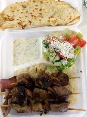 D'lara Mediterranean Grill