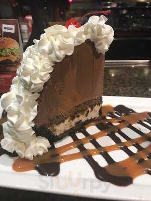 Red Robin Gourmet Burgers