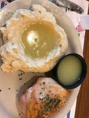 Hoss's Steak & Sea House