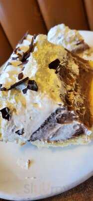 Shari's Cafe And Pies
