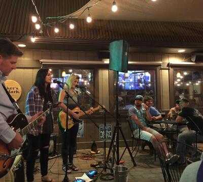 Anchor Bistro And Bar