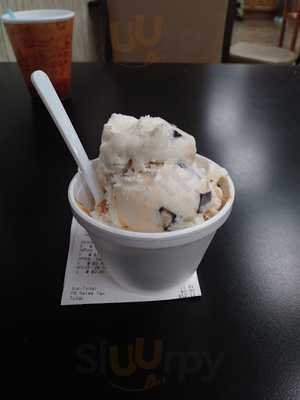 Windy Knoll Farm Market And Creamery