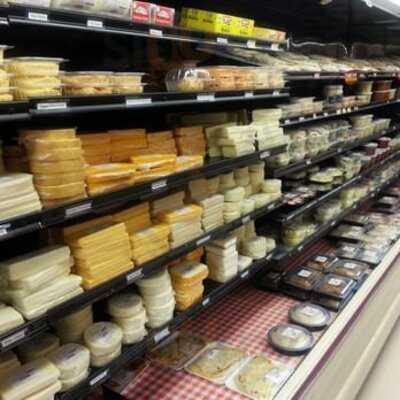 Windy Knoll Farm Market And Creamery