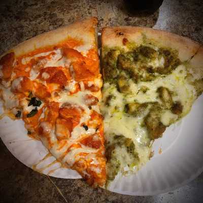 Neil's Pizzeria & Restaurant