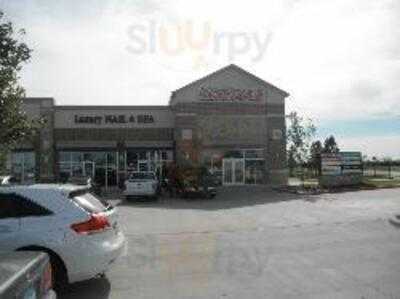 Mooyah Burgers, Fries & Shakes