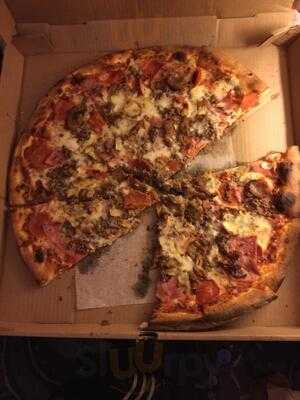 Romano's Pizza
