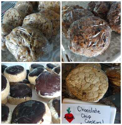 4 Roots Juice Bar And Cafe