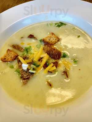 4 Roots Juice Bar And Cafe