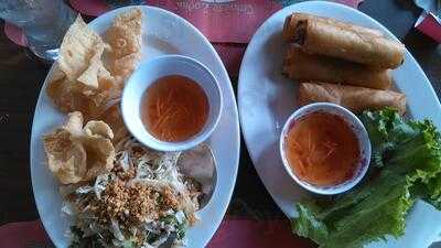 Charlie Wong's Saigon Garden