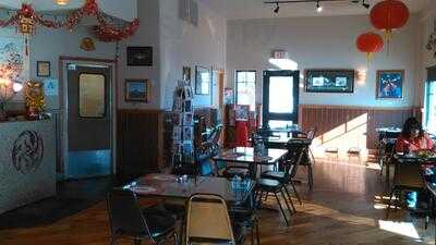 Charlie Wong's Saigon Garden