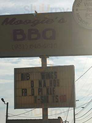 Moogie's Bbq