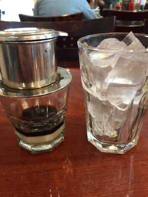 Golden Noodle And Grill