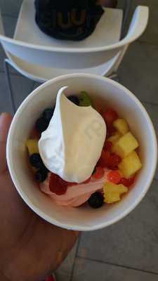 Menchie's Frozen Yogurt