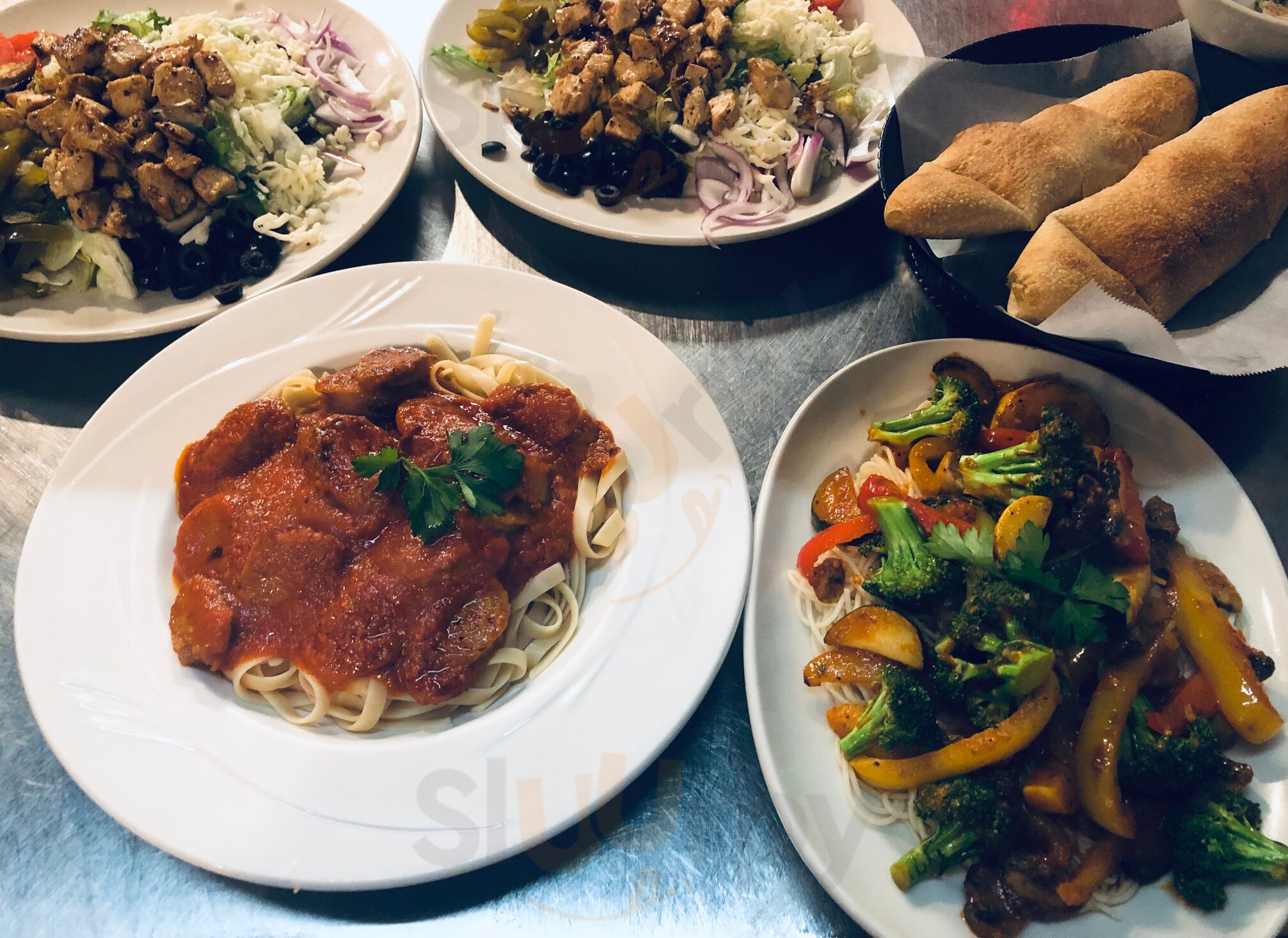 Pat & Carla's Italian Eatery