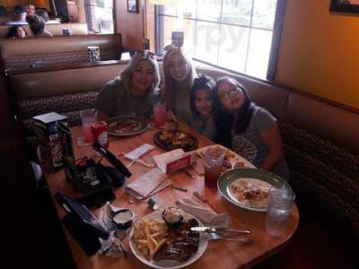 Applebee's Grill + Bar