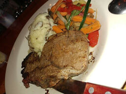 Finley's Bar & Grill