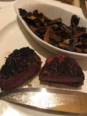 Copper Oak Restaurant At Ho Chunk Casino