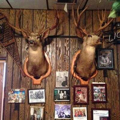 Pyramids Catering & Lounge