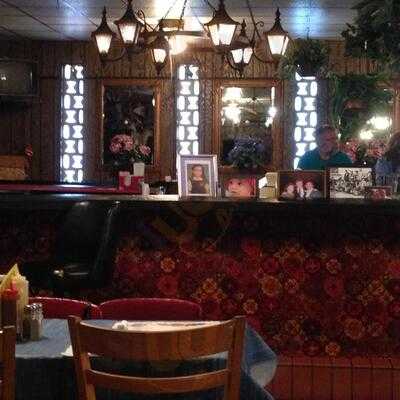 Pyramids Catering & Lounge