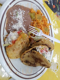 Mi Pueblo
