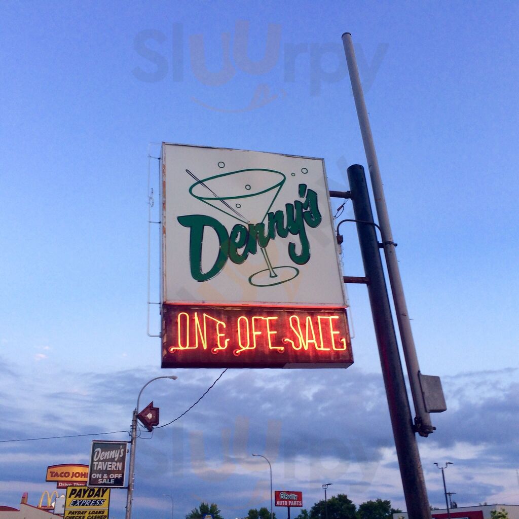 Denny's Tavern
