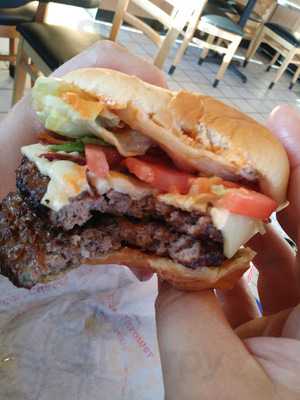 Dairy Queen Grill & Chill