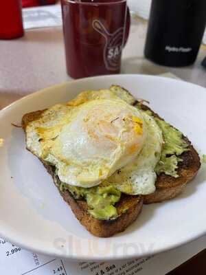 Sam's Country Kitchen