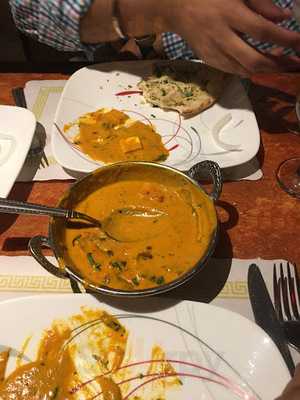 Mbm Restaurant And Lounge