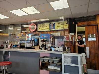 Tom & Joe's Restaurant