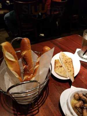 Stonewood Grill & Tavern