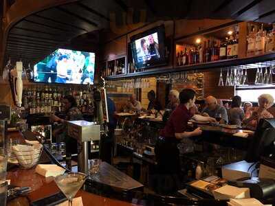 Stonewood Grill & Tavern