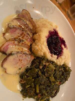 Pecan Point Gastropub & Brewery