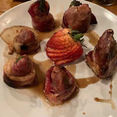 Pecan Point Gastropub & Brewery