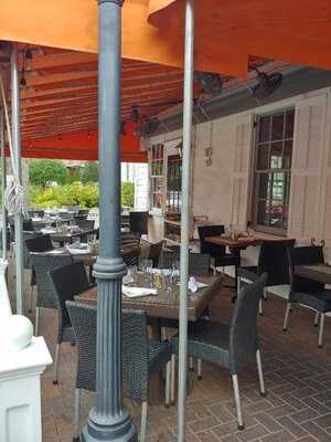 The Spotted Horse Tavern