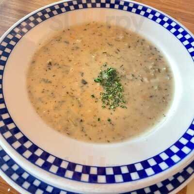 Duke's Seafood & Chowder