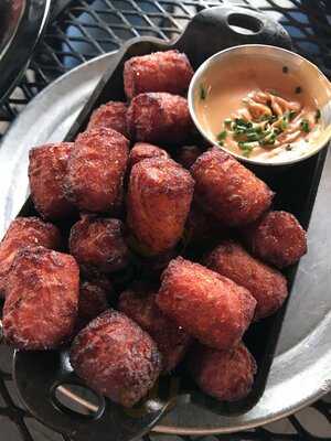 The Black Duck Cask And Bottle