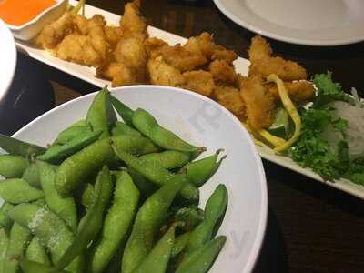 Pink Sumo Sushi & Sake Cafe