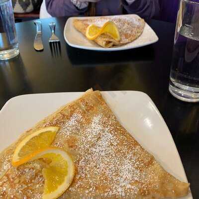 Helena's Chocolate Cafe & Creperie
