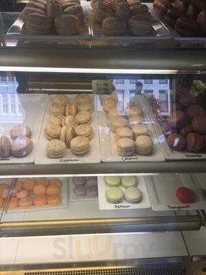 Helena's Chocolate Cafe & Creperie