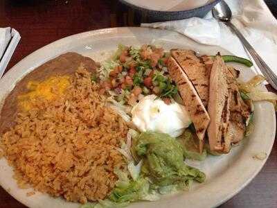 Tamolly's Mexican Kitchen