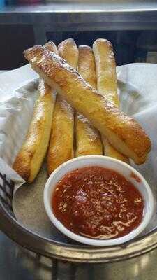 Seve-n-dots Publik Pizza Place