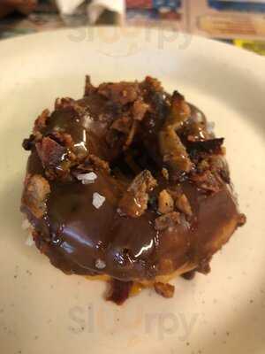 Shorty's Donut Shop And Diner