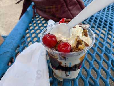 Shake's Frozen Custard